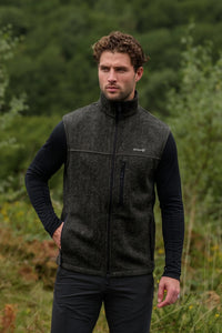 Men’s wool gilet in Moss Green, front view