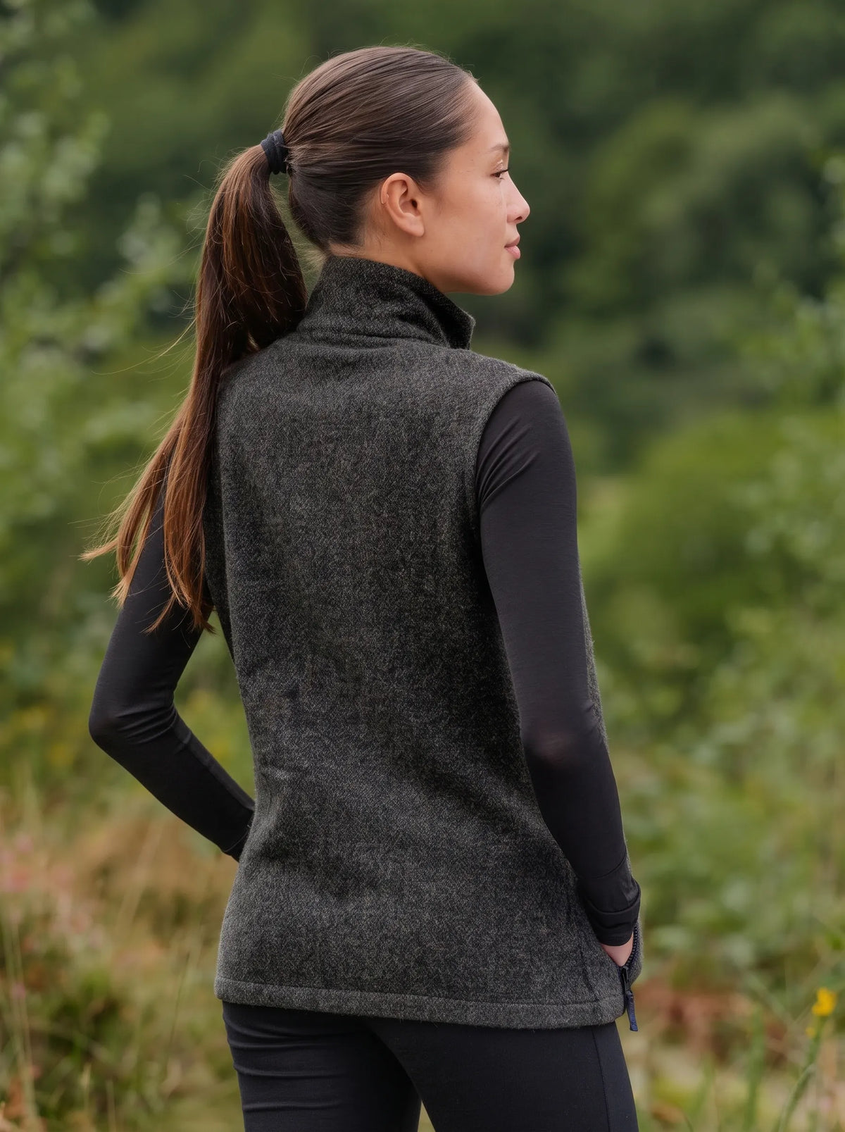 Women’s wool gilet in Moss green rear